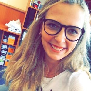 Meet your Posher, Kat